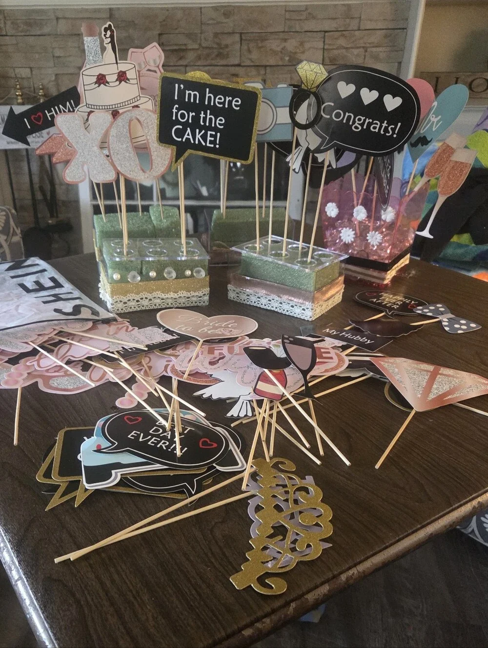 Wedding & Bridal Shower Selfie Photo Booth Props Sets With 5 Holders